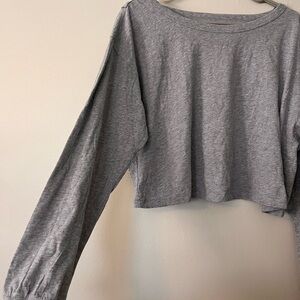 Fabletics Gray Cropped Boxy Long Sleeve Sweatshirt